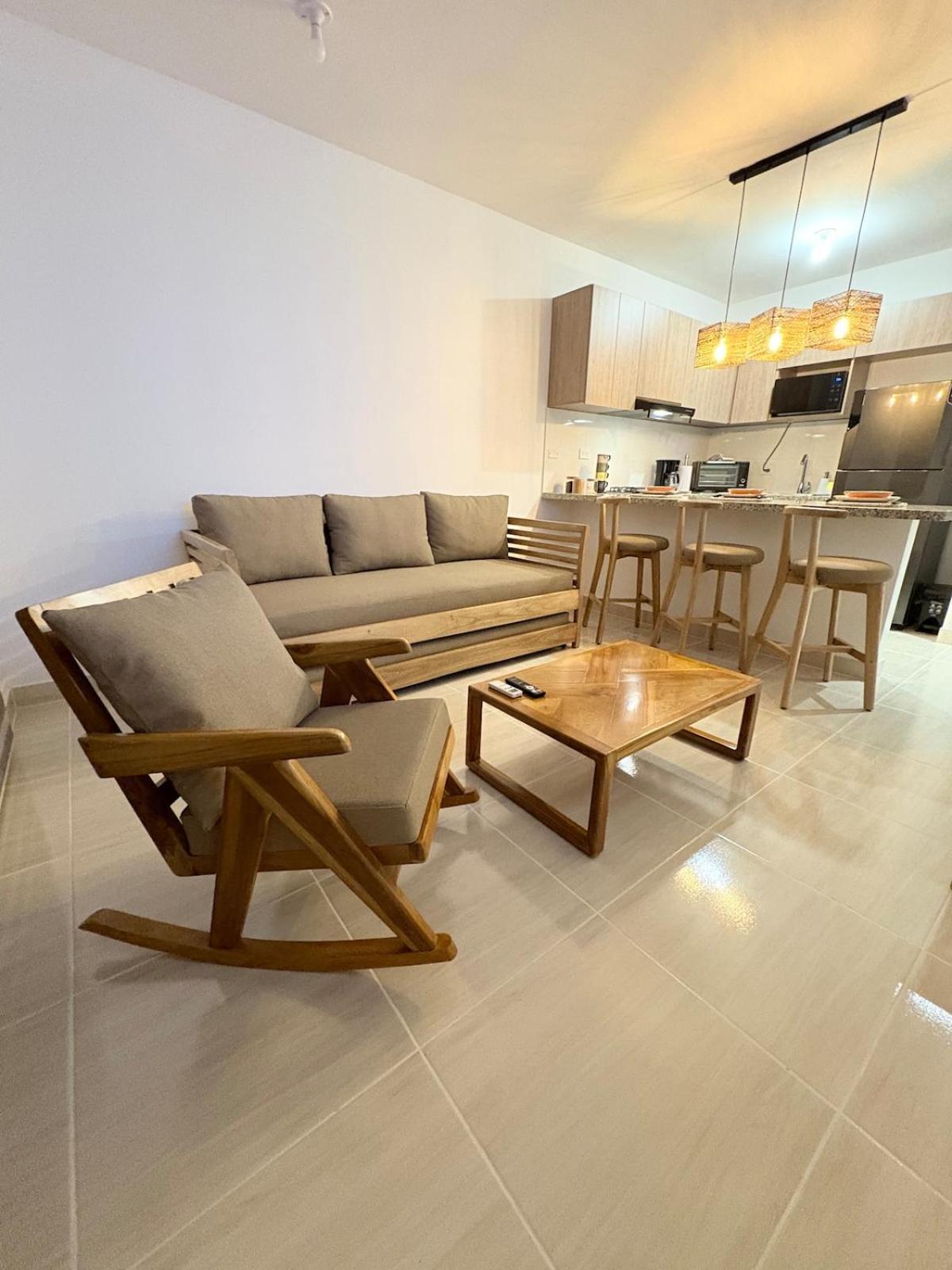 Apartment Charming Close To The *